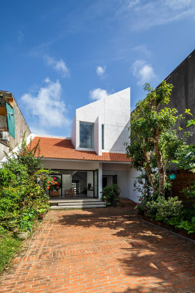 Ngoi nha doc la voi he mai ngoi xep tang o Quang Ngai-Hinh-8