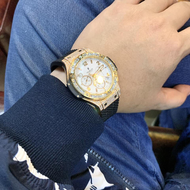 Gia tài "kếch xù" của ca sĩ Quang Lê vừa hôn má vợ cũ Hồ Quang Hiếu - Hình 10 Gia tai