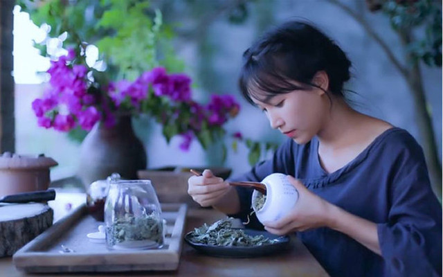 'Tiên nữ đồng quê' Lý Tử Thất thu nhập khủng cỡ nào? - Hình 3 'Tien nu dong que' Ly Tu That thu nhap khung co nao?-Hinh-3