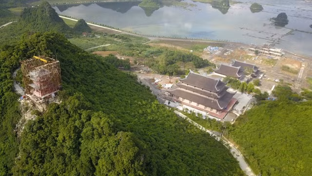 Rot hon 3.000 ty xay khu sinh thai Lac Thuy, Pacific - Hoa Binh lay von tu dau?