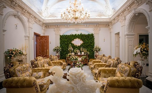 Biệt thự của thiếu gia Nam Định chi tiền tỷ mua hoa đám cưới khủng cỡ nào? - Hình 5 Biet thu cua thieu gia Nam Dinh chi tien ty mua hoa dam cuoi khung co nao?-Hinh-5