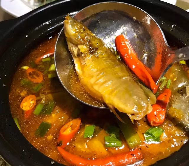 Ca heo nuoc ngot mien Tay co gi dac biet ma cuc dat hang?-Hinh-10