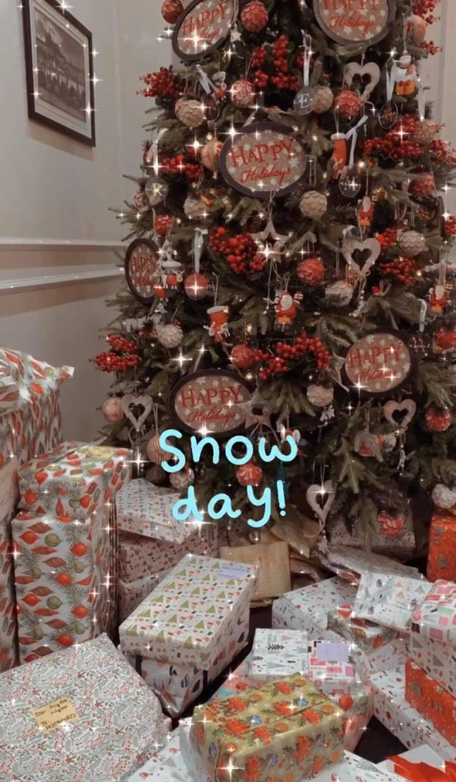 Sao Việt trang trí nhà lộng lẫy đón Giáng sinh - Hình 13 Sao Viet trang tri nha long lay don Giang sinh-Hinh-13