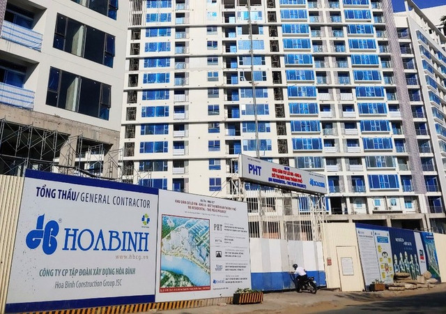 Được bồi thường 368 tỷ do thắng kiện dự án Cocobay, Xây dựng Hoà Bình chi 250 tỷ mua trái phiếu trước hạn Duoc boi thuong 368 ty do thang kien du an Cocobay, Xay dung Hoa Binh chi 250 ty mua trai phieu truoc han