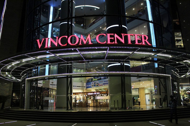 Vincom Retail vượt 14% kế hoạch lợi nhuận sau thuế năm 2022 Vincom Retail vuot 14% ke hoach loi nhuan sau thue nam 2022