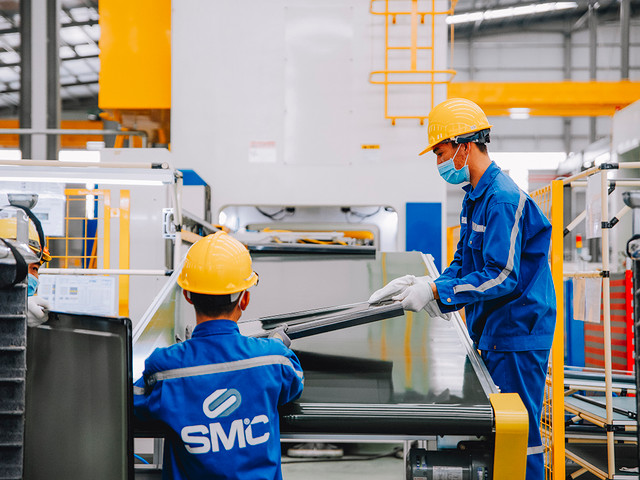SMC: Lỗ thêm 2 tỷ, công nợ nghìn tỷ với NVL gây rủi ro? SMC: Lo them 2 ty, cong no nghin ty voi NVL gay rui ro?