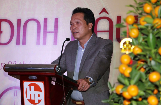 HPX: Vợ chồng Chủ tịch Đỗ Quý Hải tiếp tục bị 'call margin', 2 lãnh đạo từ nhiệm HPX: Vo chong Chu tich Do Quy Hai tiep tuc bi 'call margin', 2 lanh dao tu nhiem