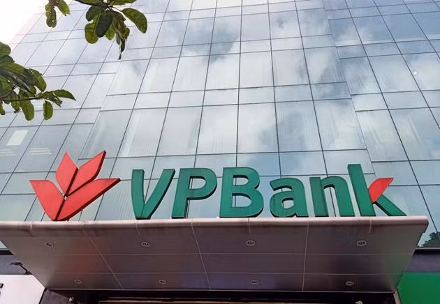 Di nguoc lo ngai SVB sup do, vi sao VPBank van tang manh 6%?