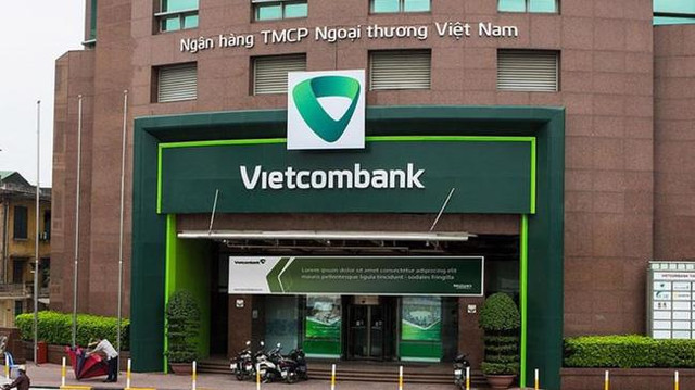 'Anh ca' Vietcombank: Buoc lui so voi chinh minh?