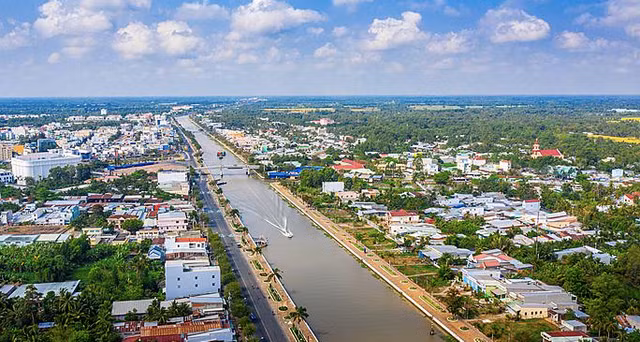 Từng liên quan vụ bán đất sai quy định, Hà Liêm vừa trúng gói thầu 17,6 tỷ Tung lien quan vu ban dat sai quy dinh, Ha Liem vua trung goi thau 17,6 ty