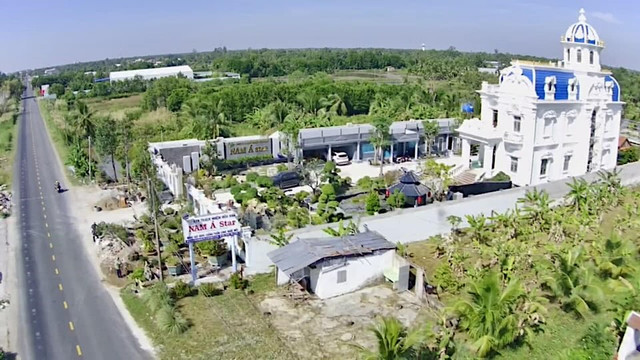 Tận mục “biệt thự đẹp nhất Cà Mau” 2.300 m2 được cho tồn tại - Hình 2 Tan muc “biet thu dep nhat Ca Mau” 2.300 m2 duoc cho ton tai-Hinh-2