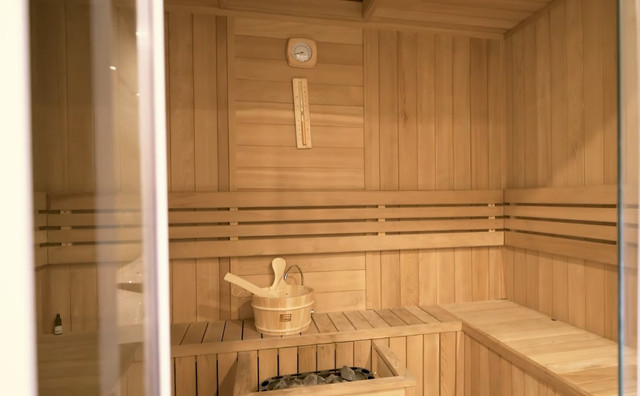 Doanh nhân 8X báo hiếu biệt thự 1.000m2 đang gây sốt tại Nghệ An - Hình 12 Doanh nhan 8X bao hieu biet thu 1.000m2 dang gay sot tai Nghe An-Hinh-12