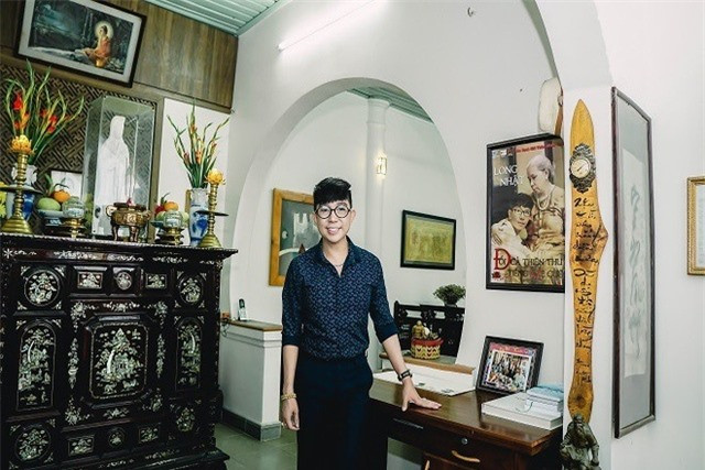 Ca sĩ Long Nhật khoe biệt phủ hơn 500 m2 trị giá 21 tỷ tại Huế - Hình 4 Ca si Long Nhat khoe biet phu hon 500 m2 tri gia 21 ty tai Hue-Hinh-4