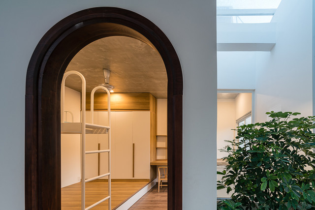 Ngôi nhà có thiết kế độc đáo bên ngoài, bên trong còn gây ấn tượng hơn - Hình 9 Ngoi nha co thiet ke doc dao ben ngoai, ben trong con gay an tuong hon-Hinh-9