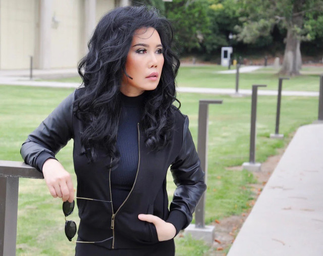 Tỷ phú gốc Việt Chính Chu, Charlie Tôn Quý, Jenny Tạ giàu thế nào? - Hình 7 Ty phu goc Viet Chinh Chu, Charlie Ton Quy, Jenny Ta giau the nao?-Hinh-7