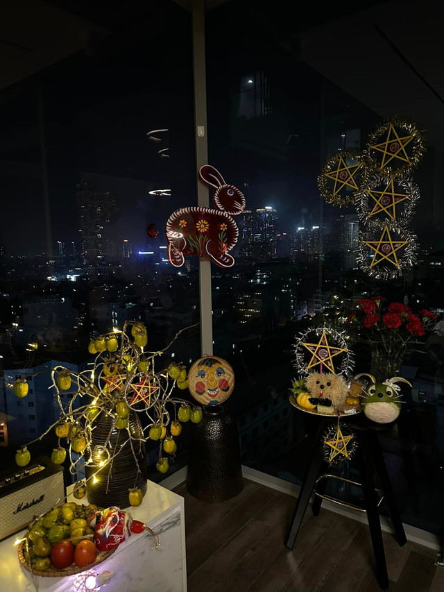 Vào bên trong tổ ấm của hậu vệ Thành Chung và vợ hotgirt - Hình 9 Vao ben trong to am cua hau ve Thanh Chung va vo hotgirt-Hinh-9