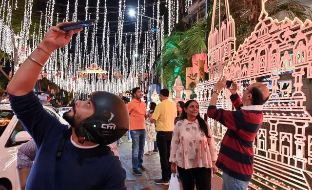 Vào xem dinh thự của gia đình tỷ phú giàu nhất châu Á Mukesh Ambani - Hình 14 Vao xem dinh thu cua gia dinh ty phu giau nhat chau A Mukesh Ambani-Hinh-14