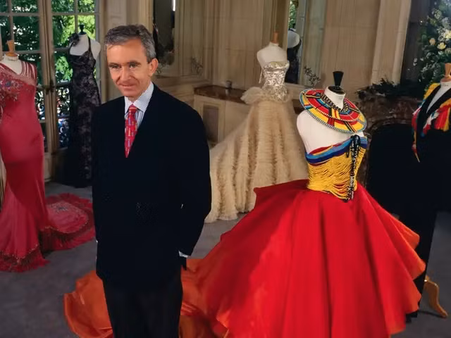 Ai la nguoi giau nhat the gioi hien nay va dang co bao nhieu ty do?-Hinh-2