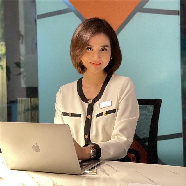Đi xem căn nhà mới của người đẹp Huyền Lizzie Di xem can nha moi cua nguoi dep Huyen Lizzie