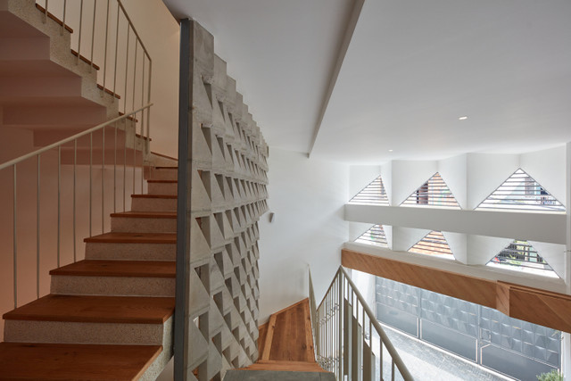 Ngẩn ngơ trước ngôi nhà ngôn ngữ tam giác ở TP HCM - Hình 5 Ngan ngo truoc ngoi nha ngon ngu tam giac o TP HCM-Hinh-5