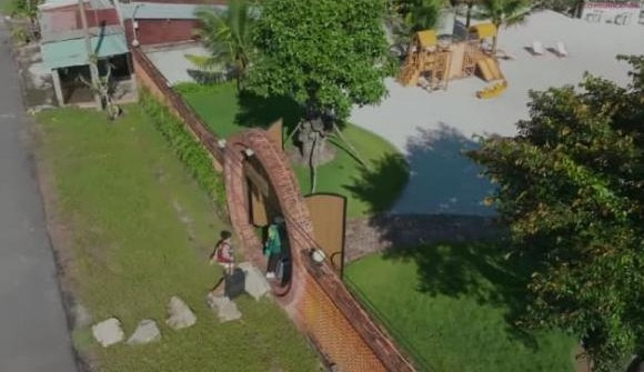 Ben trong biet thu vuon cua vo chong dai gia lang giai tri Truong Giang - Nha Phuong-Hinh-3