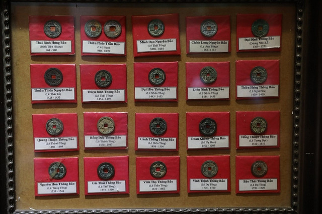 Dai gia Sai Gon khoe bo suu tap tien co “doc nhat vo nhi”-Hinh-12