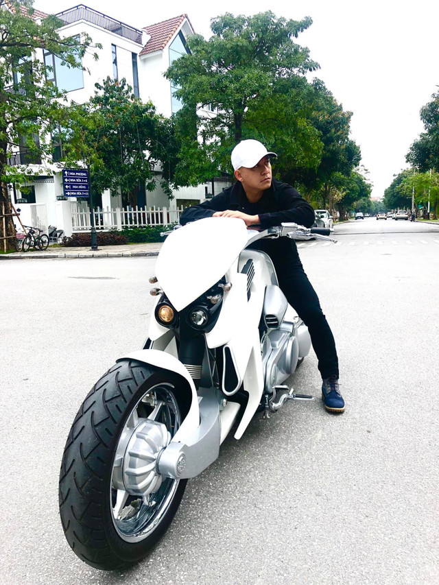 Chi tiết khối tài sản khủng của ca sĩ Tuấn Hưng sau 20 năm ca hát - Hình 9 Chi tiet khoi tai san khung cua ca si Tuan Hung sau 20 nam ca hat-Hinh-9