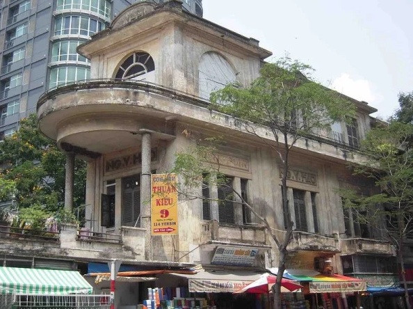 Đại gia Sài Gòn xưa sở hữu dinh thự 4 mặt tiền “độc nhất vô nhị” - Hình 3 Dai gia Sai Gon xua so huu dinh thu 4 mat tien “doc nhat vo nhi”-Hinh-3