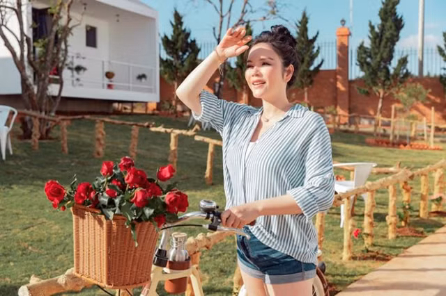 Ngam nha vuon rong menh mong o Da Lat cua dan sao Viet-Hinh-10