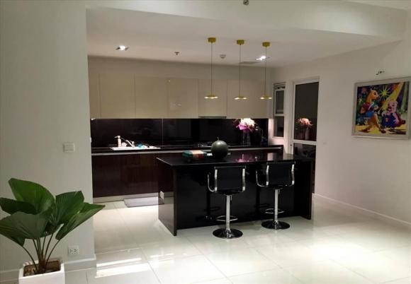 Bên trong căn hộ cao cấp 8 tỷ của ca sỹ Dương Triệu Vũ ở TP HCM - Hình 8 Ben trong can ho cao cap 8 ty cua ca sy Duong Trieu Vu o TP HCM-Hinh-8