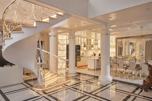 Co gi khac biet trong dinh thu trieu do cua Ho Ngoc Ha - Le Quyen?-Hinh-10