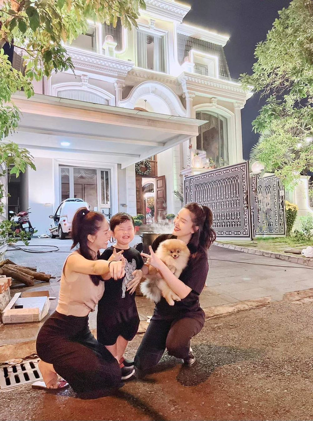 Bên trong biệt thự xa hoa nhà chồng Bảo Thy được hé lộ - Hình 7 Ben trong biet thu xa hoa nha chong Bao Thy duoc he lo-Hinh-7