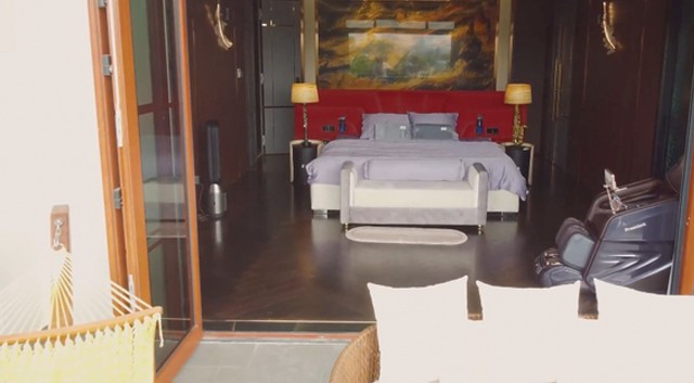 Biệt thự của danh hài Việt Hương được đầu tư 300 tỷ - Hình 11 Biet thu cua danh hai Viet Huong duoc dau tu 300 ty-Hinh-11