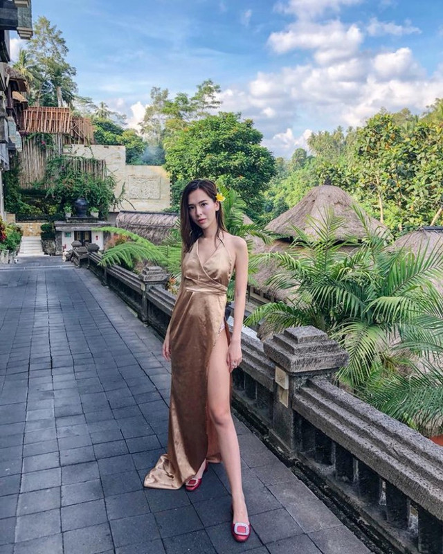 Tiểu thư của hội Rich Kid khoe body cực nóng đố ai rời mắt được Tieu thu cua hoi Rich Kid khoe body cuc nong do ai roi mat duoc
