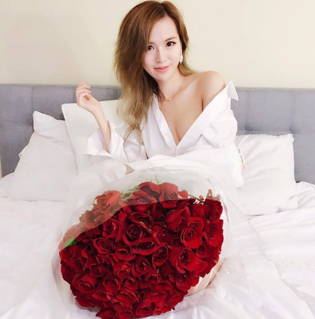 Tiểu thư của hội Rich Kid khoe body cực nóng đố ai rời mắt được - Hình 8 Tieu thu cua hoi Rich Kid khoe body cuc nong do ai roi mat duoc-Hinh-8