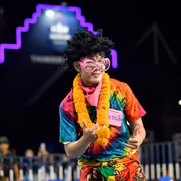 Xuan Truong khien truyen thong va mang xa hoi Thai Lan bat ngo the nao?