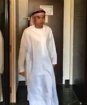 Trở lại sau mất trí nhớ, Đức Huy hóa “nhà vua” khiến fan nữ ngất lịm Tro lai sau mat tri nho, Duc Huy hoa “nha vua” khien fan nu ngat lim