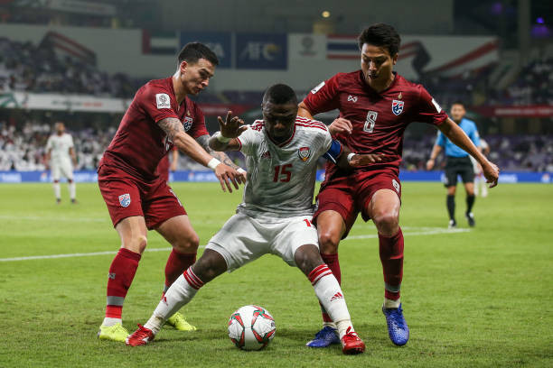 Thái Lan xuất sắc giành vé vào vòng 1/8 Asian Cup 2019 Thai Lan xuat sac gianh ve vao vong 1/8 Asian Cup 2019