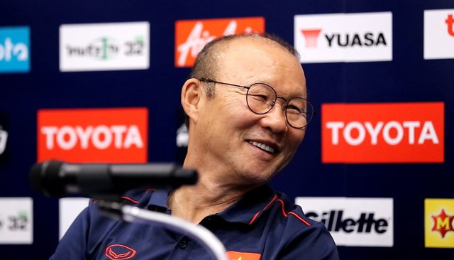 Chung kết King's Cup: Quá kịch tính, Việt Nam về Nhì - Hình 8 Chung ket King's Cup: Qua kich tinh, Viet Nam ve Nhi-Hinh-8