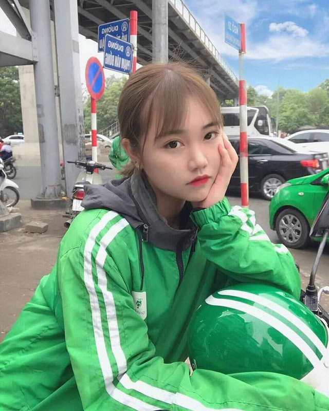 Sự thật bộ ảnh 'hot girl chạy Grab' gây bão cộng đồng mạng thời gian qua Su that bo anh 'hot girl chay Grab' gay bao cong dong mang thoi gian qua