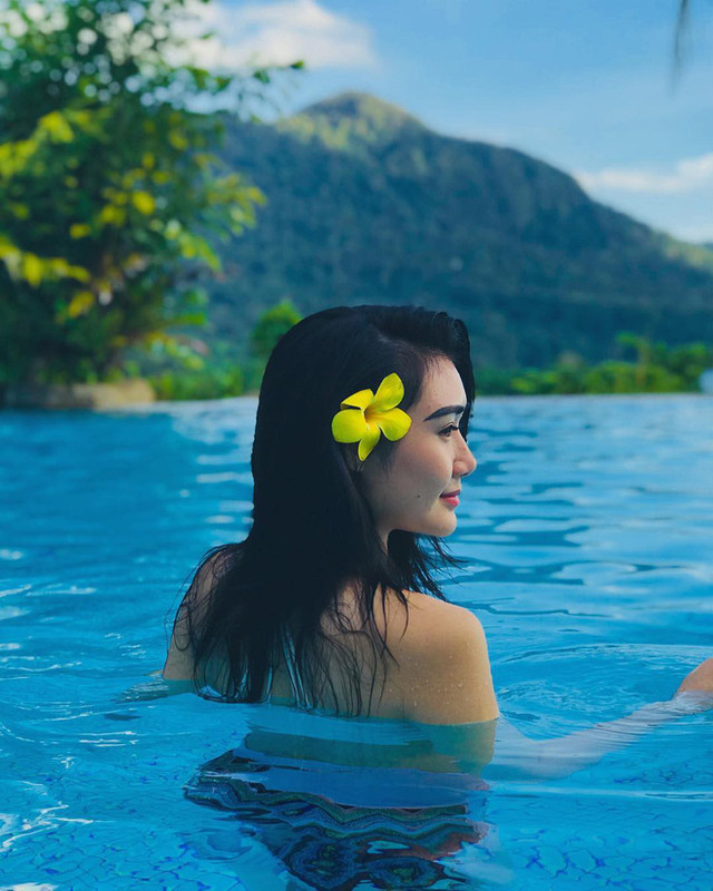 Nữ y tá xinh đẹp chân dài cực phẩm, body sexy hết chỗ chê - Hình 6 Nu y ta xinh dep chan dai cuc pham, body sexy het cho che-Hinh-6