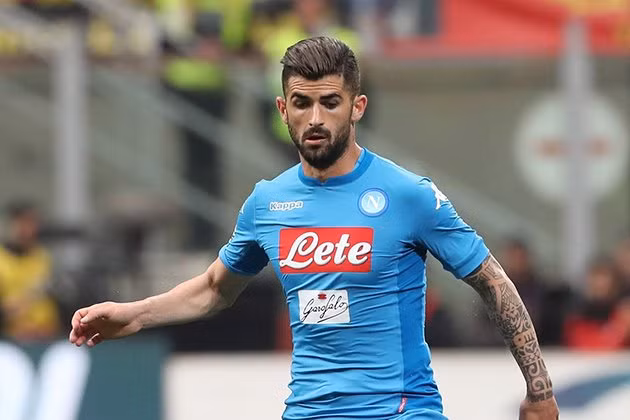 Tin chuyen nhuong moi nhat: Ga Trong choi kho mau de co “tieu Messi“-Hinh-5