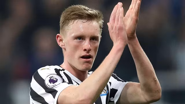 Tin chuyen nhuong moi nhat: Ga Trong choi kho mau de co “tieu Messi“-Hinh-2