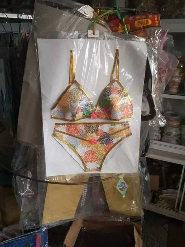 Tháng 7 âm lịch, người dân Việt đốt đá quý, siêu xe cho cho người cõi âm - Hình 2 Thang 7 am lich, nguoi dan Viet dot da quy, sieu xe cho cho nguoi coi am-Hinh-2