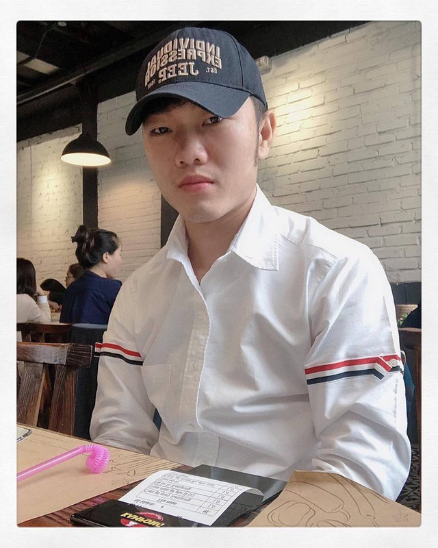 Lộ cầu thủ Việt Nam mở màn cho chiếc áo “ám ảnh” nhất Tết 2019 Lo cau thu Viet Nam mo man cho chiec ao “am anh” nhat Tet 2019