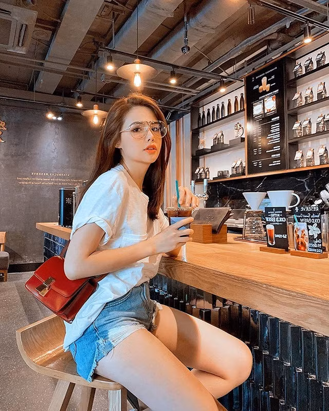 Dan hotgirl tuoi Ngo doc than yeu doi, body sexy khong thua ai-Hinh-6