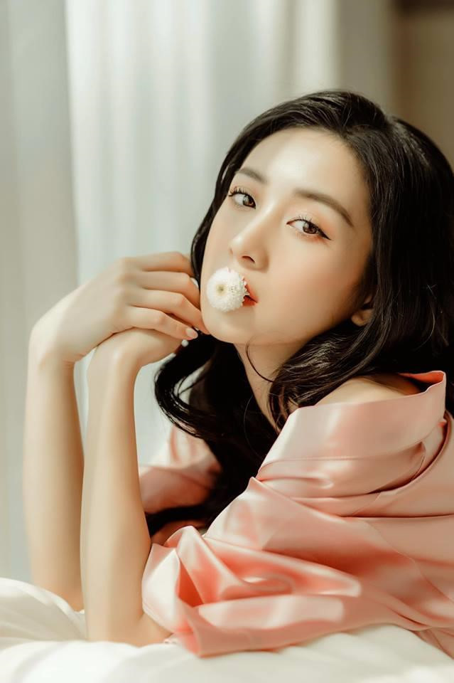 Jun Vũ hóa tiên nữ gợi cảm giữa biển khiến vạn trái tim xao xuyến - Hình 8 Jun Vu hoa tien nu goi cam giua bien khien van trai tim xao xuyen-Hinh-8