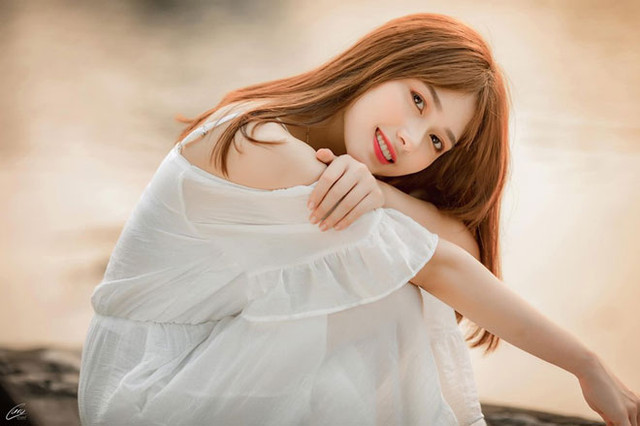 Nữ công nhân đẹp như Ninh Dương Lan Ngọc, thu hút mọi ánh nhìn - Hình 8 Nu cong nhan dep nhu Ninh Duong Lan Ngoc, thu hut moi anh nhin-Hinh-8