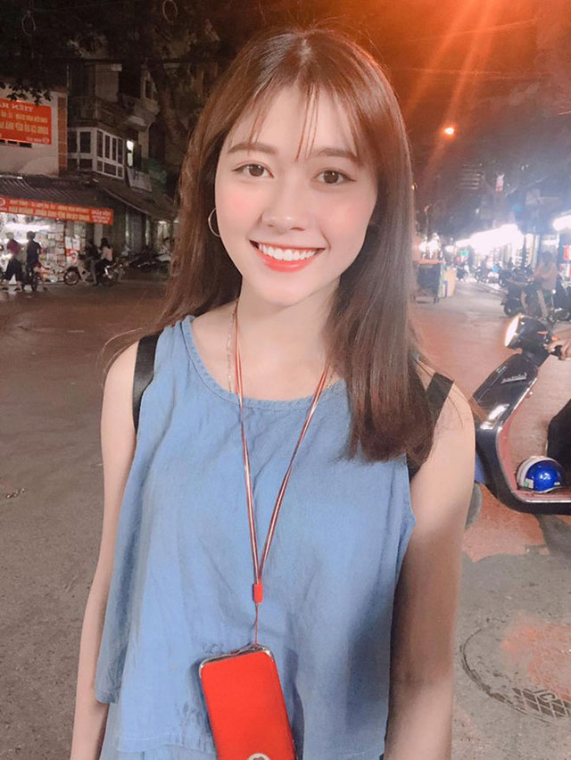 Nữ công nhân đẹp như Ninh Dương Lan Ngọc, thu hút mọi ánh nhìn - Hình 10 Nu cong nhan dep nhu Ninh Duong Lan Ngoc, thu hut moi anh nhin-Hinh-10