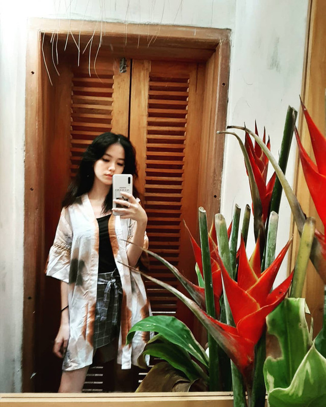 Thẩm phán mới 22 tuổi xinh như diễn viên Hàn Quốc - Hình 10 Tham phan moi 22 tuoi xinh nhu dien vien Han Quoc-Hinh-10